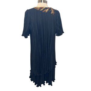 VTG RISA ANN New York Women's Dress Size 16 1/2 Black Dress  Sequins around Neck